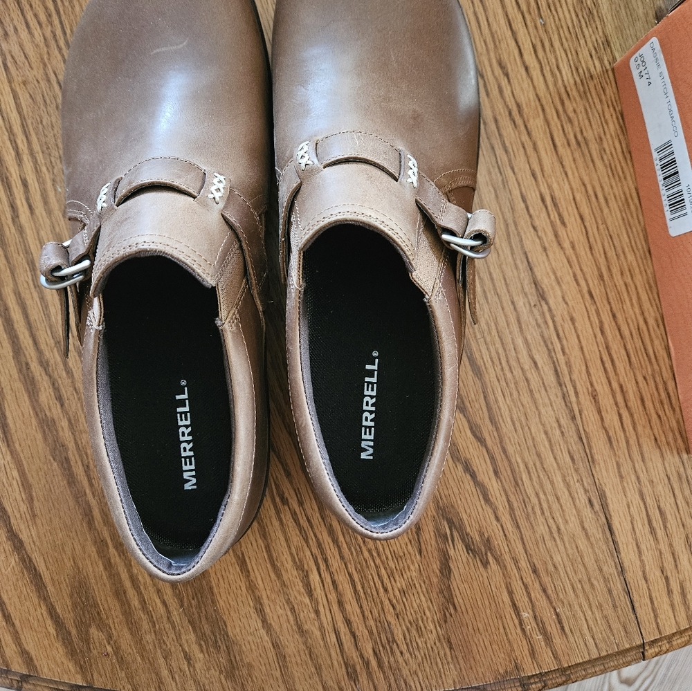 Merrell  Dassie Stitch Tobacco  Shoes size 9.5 M